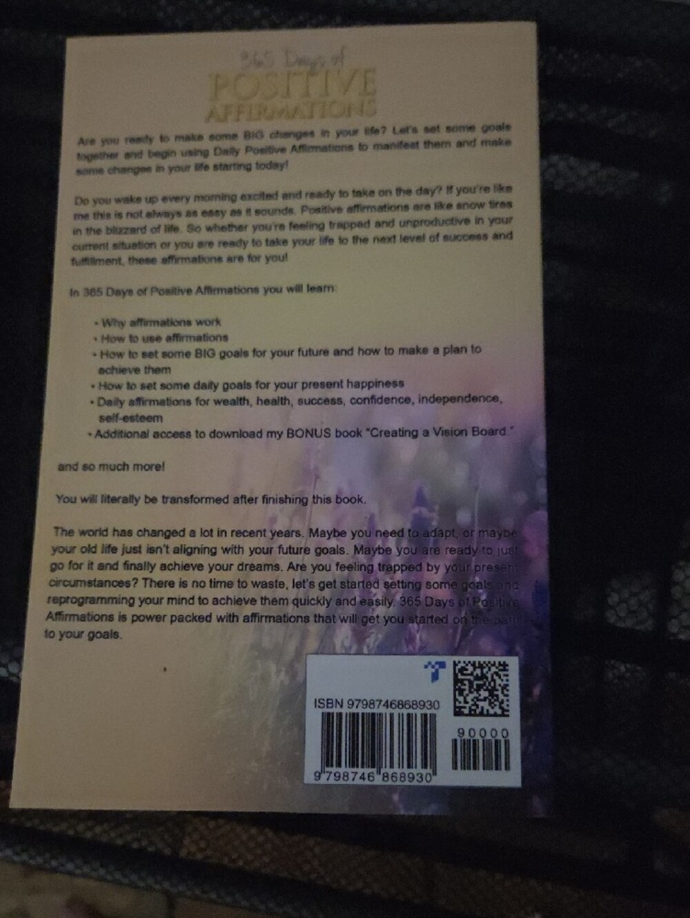 365 Days of Positive Affirmations — Purple Cover Nicole Lockhart - Picture 4 of 4